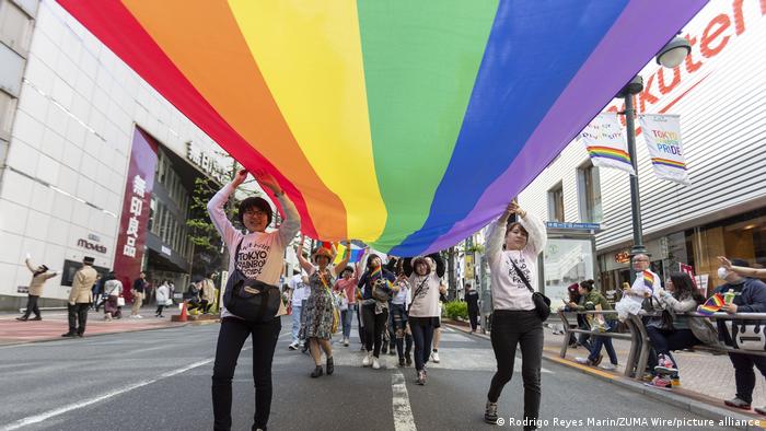 Tribunal de Japón dictamina que ‘el no reconocer el matrimonio homosexual’ es inconstitucional
