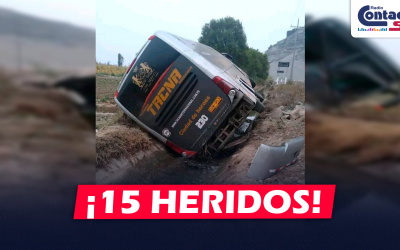 AREQUIPA: AL MENOS 15 PERSONAS RESULTARON HERIDAS TRAS DESPISTE DE BUS EN LA VÍA COSTANERA