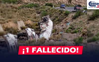 AREQUIPA: CISTERNA CARGADO DE GLP TERMINA VOLCADO Y DEJA A UNA PERSONA SIN VIDA EN LA CARRETERA AREQUIPA – PUNO