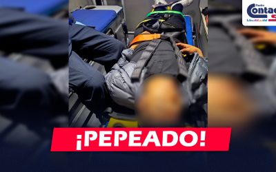 AREQUIPA: PARAMÉDICOS AUXILIAN A JOVEN INCONSCIENTE EN LA PLAZA ESPAÑA TRAS SER PRESUNTAMENTE PEPEADO