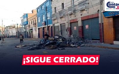 AREQUIPA: VECINOS Y CONDUCTORES DENUNCIAN EL GRAN TRÁFICO EN LA AV. GOYENECHE PRODUCTO DEL CIERRE DE LA CALLE MANUEL MUÑOZ NAJAR