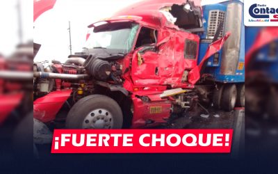 AREQUIPA: FUERTE CHOQUE ENTRE UN CAMIÓN Y UN VEHÍCULO DEJA UNA PERSONA HERIDA EN ATIQUIPA