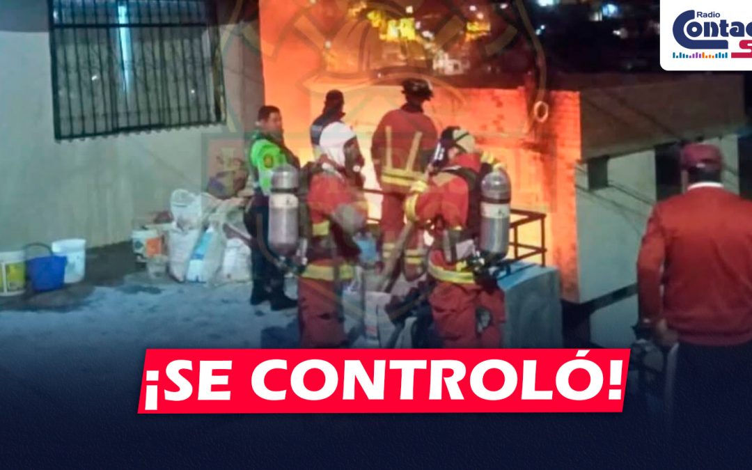 AREQUIPA: INCENDIO EN MARIANO MELGAR INICIADO POR UNA VELA ES SOFOCADO POR BOMBEROS