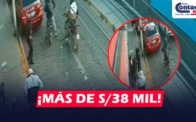 AREQUIPA: PAREJA SUFRE EL ROBO DE MÁS DE S/38 MIL EN EFECTIVO CUANDO CAMINABA POR EL CERCADO DE LA CIUDAD