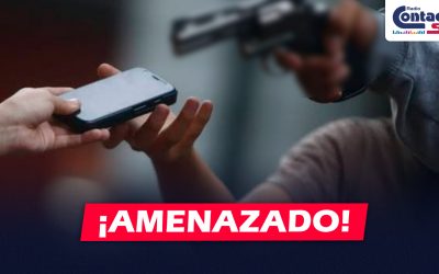 AREQUIPA: JOVEN ES AMENAZADO DE MUERTE CON UN ARMA DE FUEGO PARA QUITARLE SU CELULAR Y BILLETERA