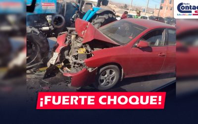 AREQUIPA: FUERTE ACCIDENTE REGISTRADO EN LA VARIANTE DE UCHUMAYO DEJÓ VARIOS DAÑOS MATERIALES