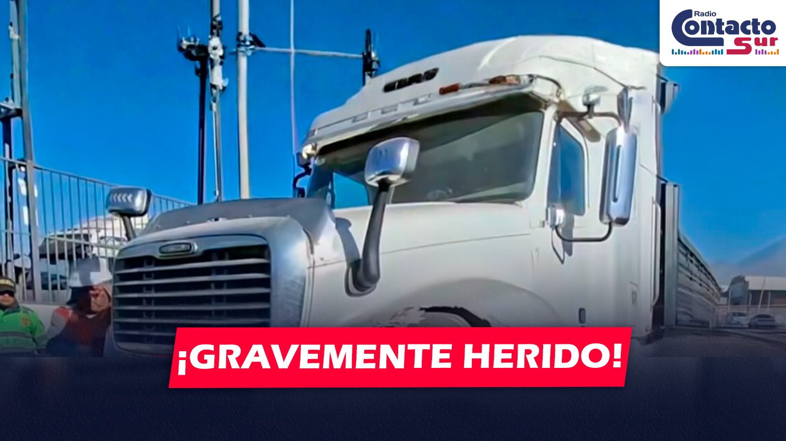 AREQUIPA: CHOQUE FRONTAL EN VÍA DE EVITAMIENTO DEJA GRAVEMENTE HERIDO A CONDUCTOR EN CERRO COLORADO