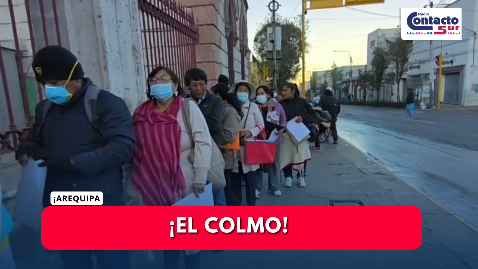 PACIENTES SOPORTAN LARGAS COLAS Y DESORGANIZACIÓN PARA OBTENER CITAS MÉDICAS EN EL HOSPITAL GOYENECHE